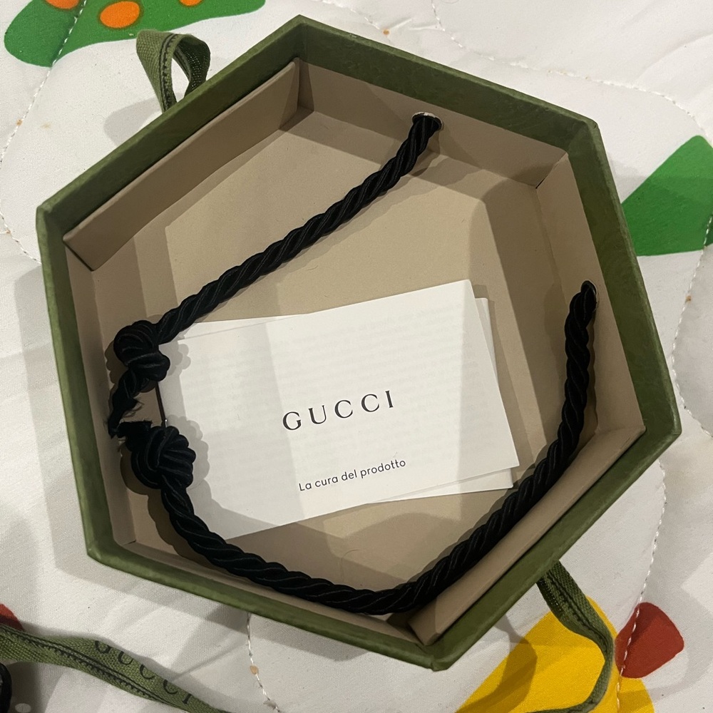 Gucci dog collar. Cut to fit small dog, < 10 lb.